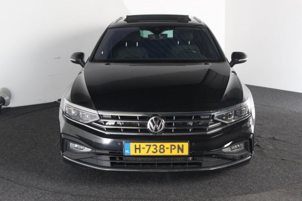 Volkswagen Passat Variant 1.5 TSI Highline R-line | Org. NL-auto | panoramadak |