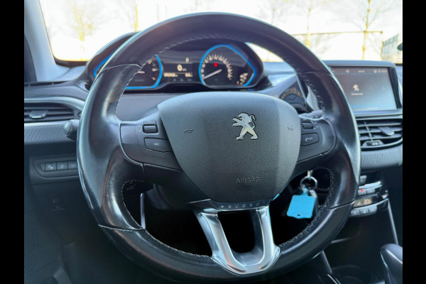 Peugeot 2008 1.2 Turbo Automaat 110pk Allure, CarPlay, Panoramadak