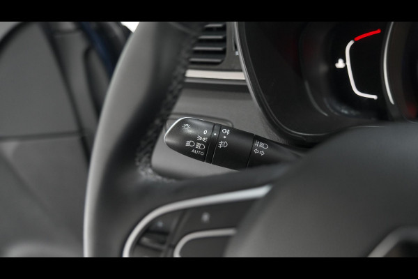 Renault Kadjar TCe 160 EDC Limited | Trekhaak | Navigatie | Apple Carplay | Parkeersensoren