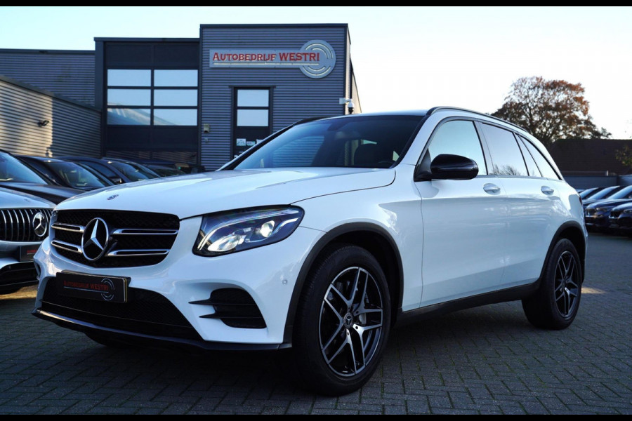 Mercedes-Benz GLC 250 4MATIC Business Solution AMG | Panorama | Leder / Alcantara | 100% onderhouden | LED / Xenon | NAP |