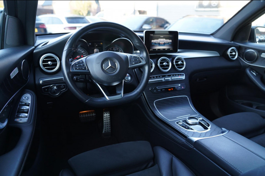 Mercedes-Benz GLC 250 4MATIC Business Solution AMG | Panorama | Leder / Alcantara | 100% onderhouden | LED / Xenon | NAP |