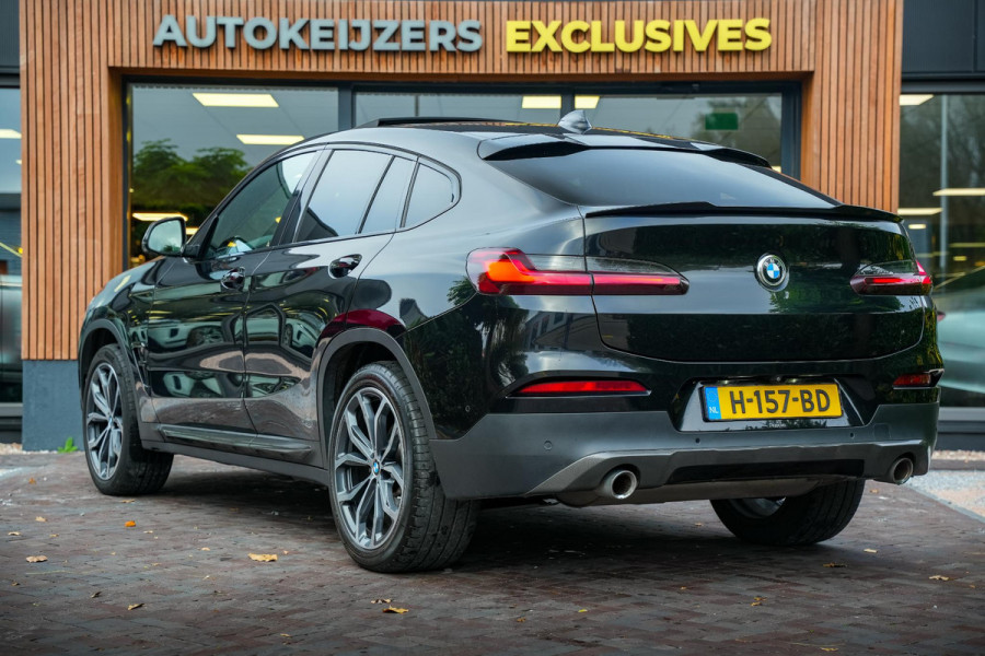 BMW X4 xDrive20i High Executive Edition Panoramadak HUD Stoelverw. Harman Kardon