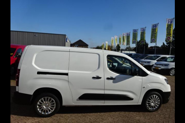 Toyota PROACE CITY 1.5 D-4D Navigator Long 130 PK NAVI CRUISE PDC