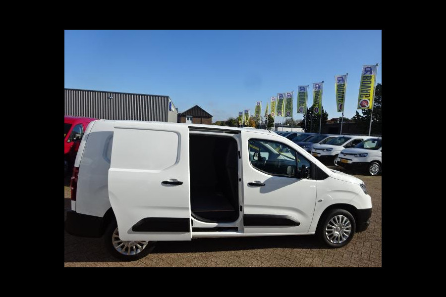 Toyota PROACE CITY 1.5 D-4D Navigator Long 130 PK NAVI CRUISE PDC