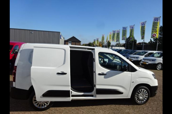 Toyota PROACE CITY 1.5 D-4D Navigator Long 130 PK NAVI CRUISE PDC