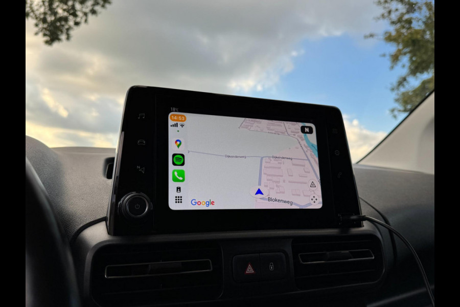 Opel Combo Edition HUD / PDC VOOR & ACHTER / CARPLAY / CRUISE / STOEL & STUURVERW. / 4-SEIZOENENBANDEN / ARMSTEUN