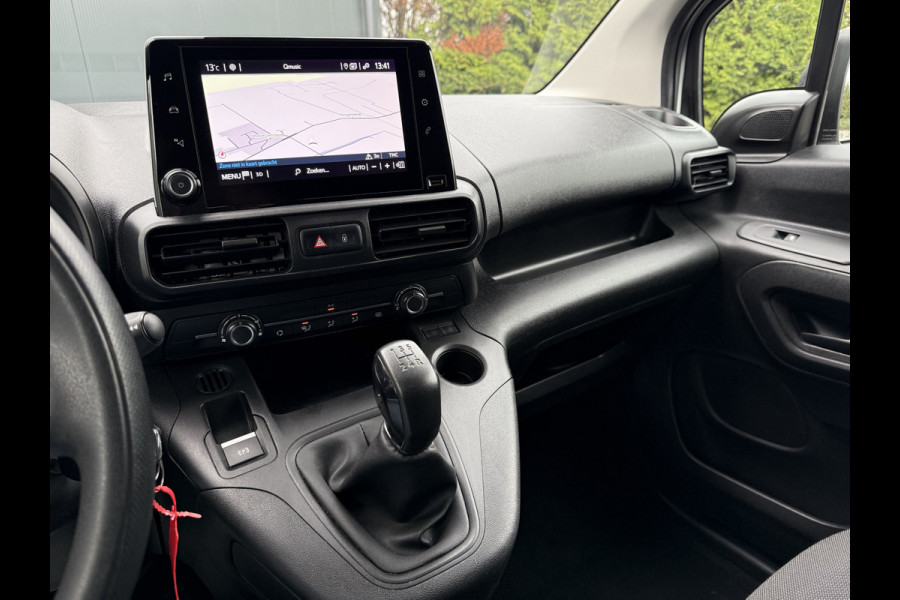 Toyota PROACE CITY 1.5 D-4D 102 PK / L2H1 / 1e EIG. / AIRCO / CRUISE / NAVI / CAMERA / CARPLAY