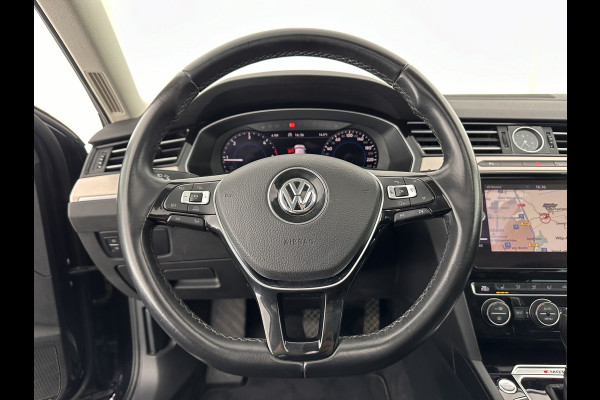 Volkswagen Passat Variant 2.0 BiTDI 4Motion Highline Executive-Pack Aut. *PANO | ADAPTIVE-CRUISE | DIGI-COCKPIT | NAVI-FULLMAP | LEDER-ALCANTARA | FULL-LED | ERGONOMIC-COMFORT-SEATS | KEYLESS | ECC | PARKPILOT | TOWBAR | 17''ALU*