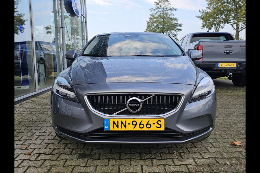 Volvo V40 2.0 T3 Nordic+ Navigatie | Parkeersensoren | Cruise Control | Stoelverwarming | Climate Control | Goed Onderhouden |