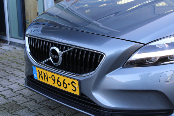 Volvo V40 2.0 T3 Nordic+ Navigatie | Parkeersensoren | Cruise Control | Stoelverwarming | Climate Control | Goed Onderhouden |