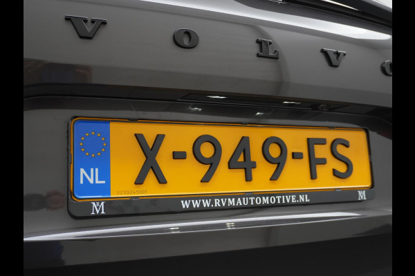 Volvo XC60 B5 250pk Ultimate Dark ORG. NL. NAP KM | ZEER COMPLEET! | TREKHAAK