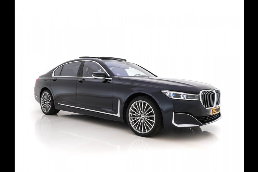 BMW 7 Serie 745Le xDrive High Executive (INCL.BTW) *PANO | HEAD-UP | LASER-LED | VOLLEDER | MEMORY-PACK | SOFT-CLOSE | 360°CAMERA | KEYLESS | VIRTUAL-COCKPIT | NAVI-FULLMAP | 20''ALU | COMFORT-SEATS*