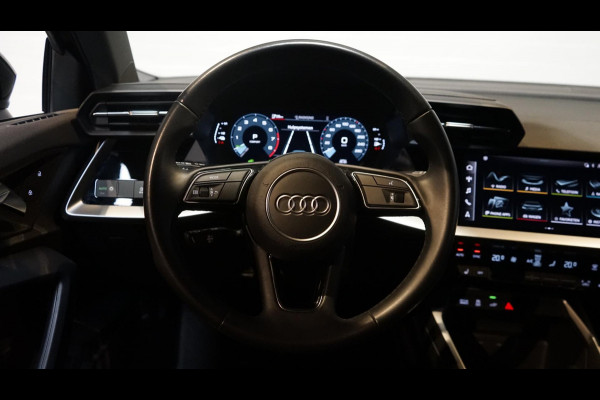 Audi A3 Sportback 40 TFSIe AUTOMAAT-BLACK-CAMERA-CARPLAY-CLIMA-CRUISE-DAB-DRIVE SELECT-KEYLESS-VIRTUEEL