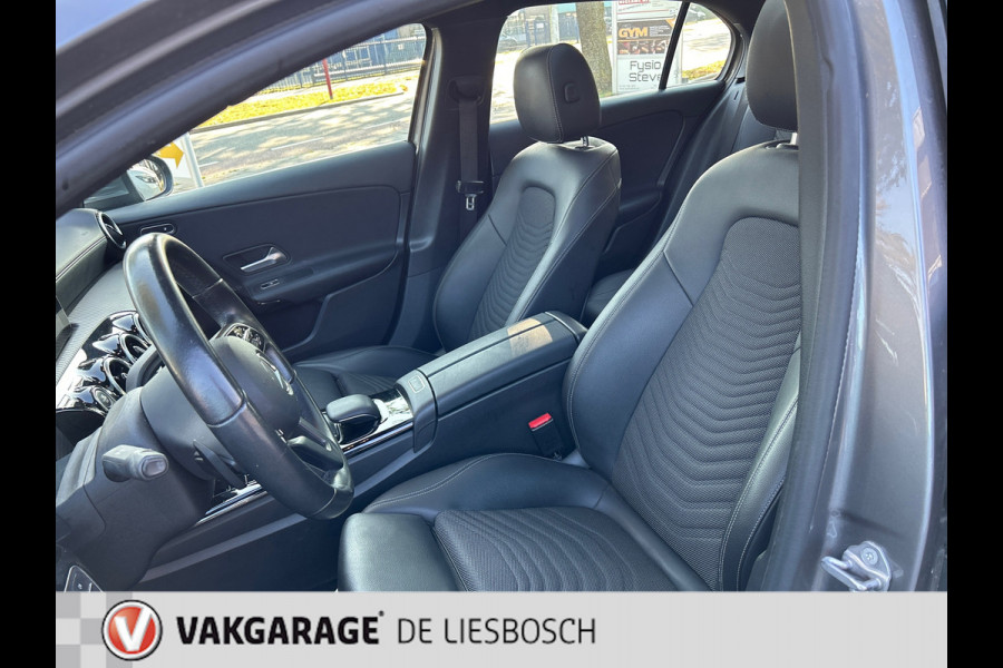 Mercedes-Benz A-Klasse 200 Premium/pano/wide screen/navi/stoelverw/camera/boeken