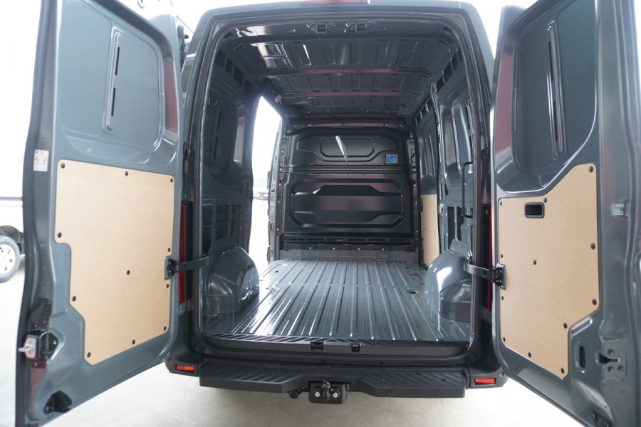 Renault Master T35 2.0 dCi 170PK L2H2 Extra Schuifdeur L / R Nr. V187 | Climate | Navi | Cruise | Trekhaak