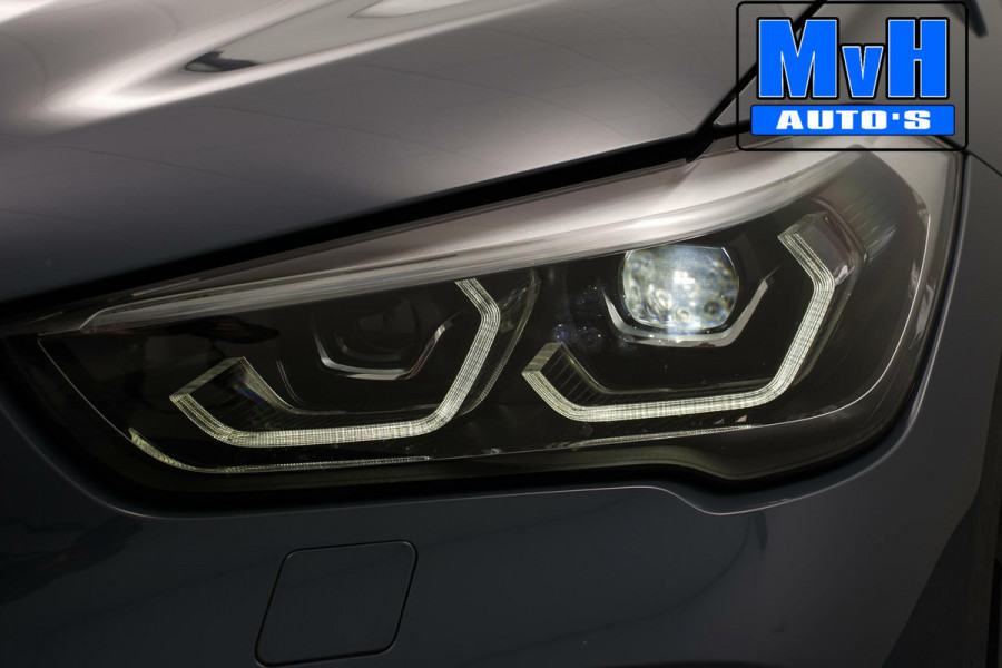 BMW X1 sDrive18i High Executive|M-Sport|CAMREA|LED|TREKHAAK