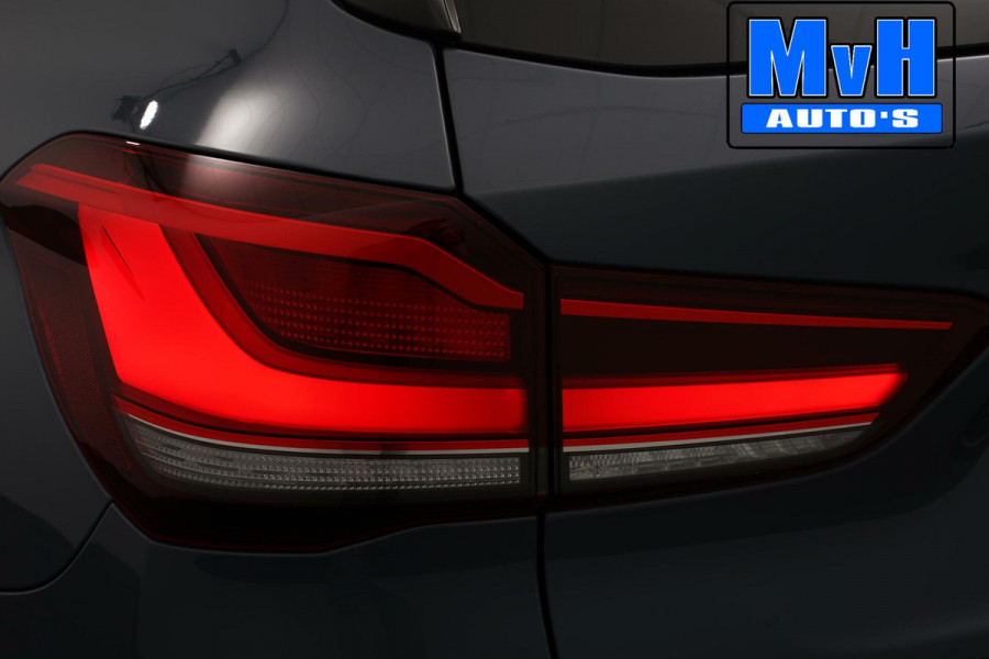 BMW X1 sDrive18i High Executive|M-Sport|CAMREA|LED|TREKHAAK