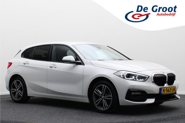 BMW 1-serie 118i Executive Edition Automaat LED, Navigatie, Apple Carplay, Sportstoelen, Getint Glas, PDC, Cruise, 17''