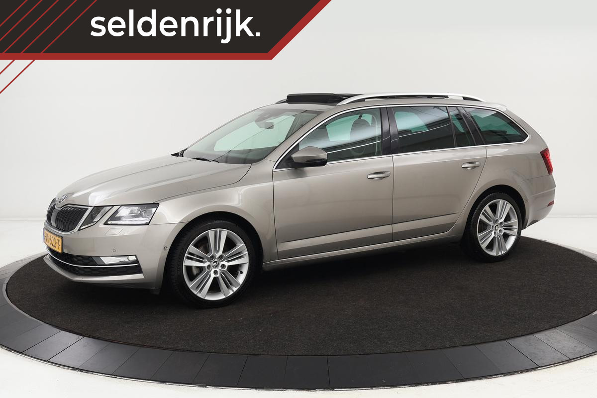 Škoda Octavia 1.5 TSI Style | Panoramadak | Adaptive cruise | Sportstoelen | Camera | Stoelverwarming | Dodehoek detectie | Carplay