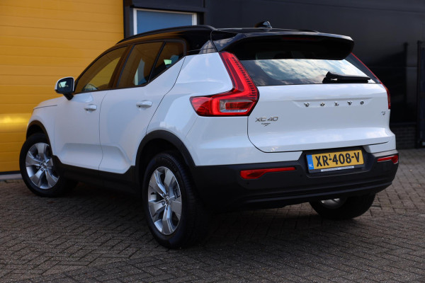 Volvo XC40 1.5 T3 TWO TONE / Airco / Camera / Elek Pakket / Navigatie / Led / Pdc / Allu Velgen