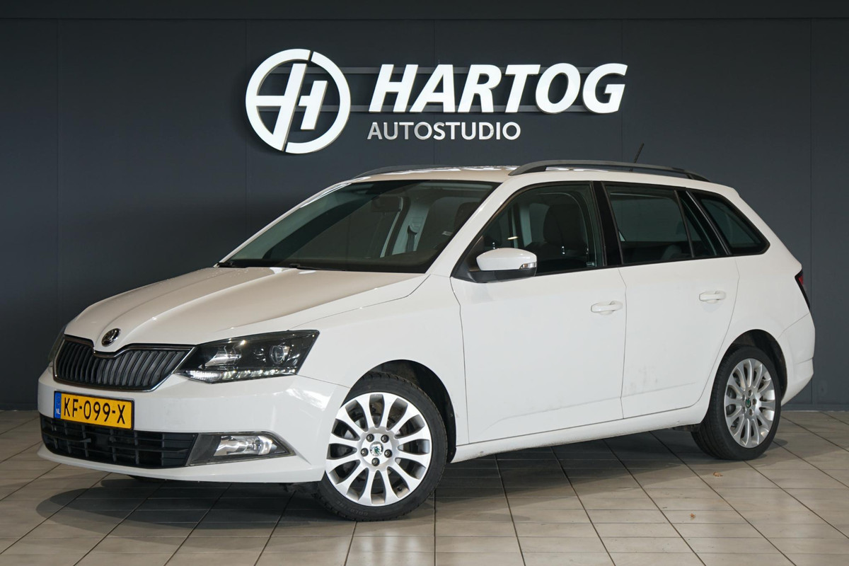 Škoda Fabia Combi 1.4 TDI Ambition Business + NAVIGATIE / TREKHAAK / PDC