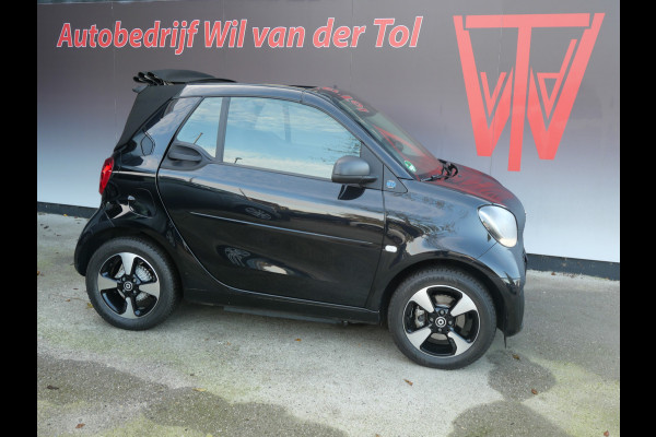 Smart EQ fortwo CABRIO | 22 KW SNELLADEN | CRUISE | CLIMA | 6.500 KM!! | SUBSIDIE MOGELIJK!!