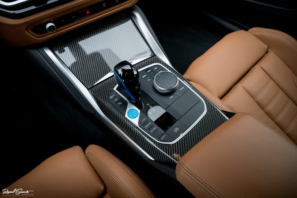 BMW i4 M50 High Executive 84 kWh | High Excutive | M-Sportstoelen | 20'' wielen | Head-Up display | Carbon |