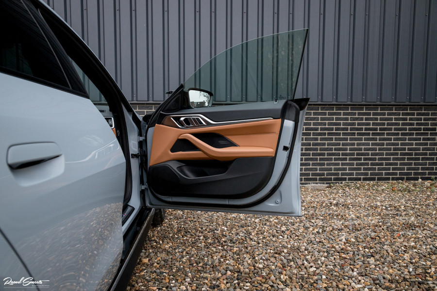 BMW i4 M50 High Executive 84 kWh | High Excutive | M-Sportstoelen | 20'' wielen | Head-Up display | Carbon |