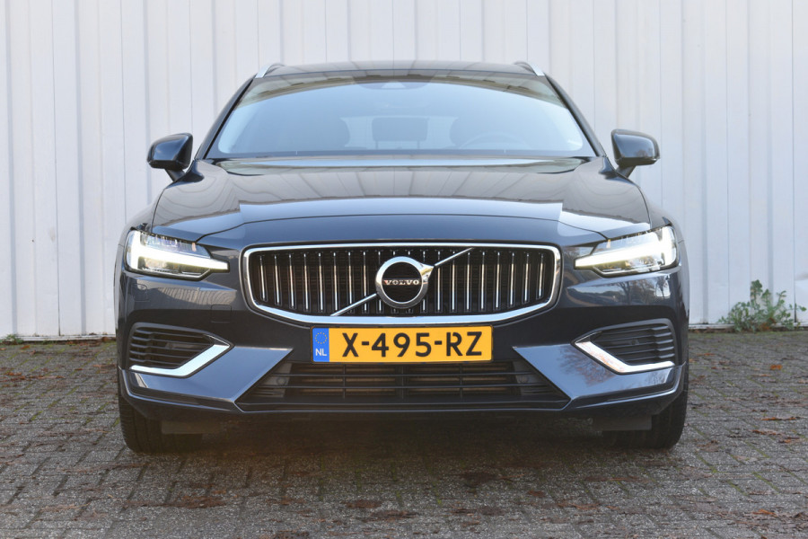 Volvo V60 Recharge T6 AWD 350PK Automaat Plus Bright | Long Range | H&K | Camera | ACC | Leder | Elektr. stoel | Stoel/stuur verwarming |