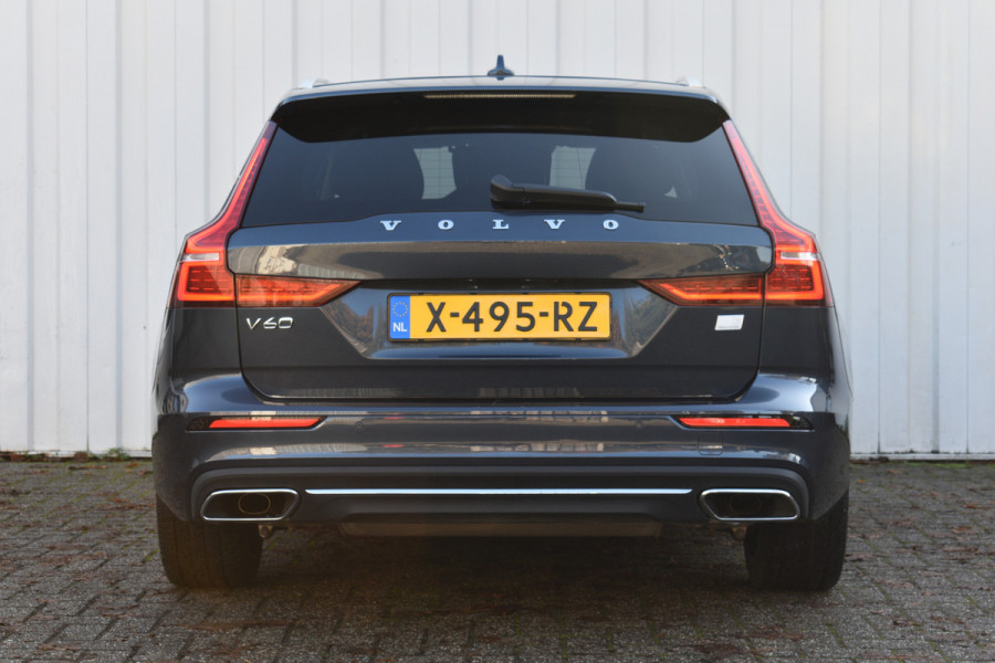 Volvo V60 Recharge T6 AWD 350PK Automaat Plus Bright | Long Range | H&K | Camera | ACC | Leder | Elektr. stoel | Stoel/stuur verwarming |