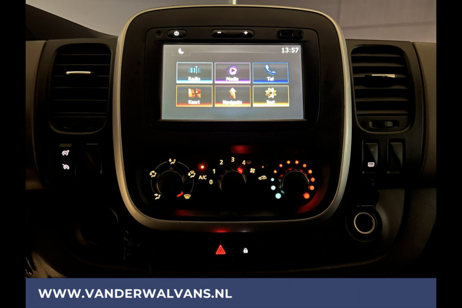 Renault Trafic 1.6 dCi 122pk L2H1 Euro6 Airco | Imperiaal | Trekhaak | Navigatie | Cruisecontrol Sidebars, Parkeersensoren, Bijrijdersbank