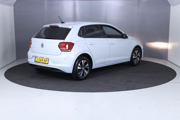 Volkswagen Polo 1.0 TSI Comfortline Business 95 pk | Navigatie | Parkeersensoren (Park assist) | Adaptieve cruise control | Autom. airco |