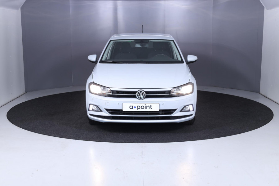 Volkswagen Polo 1.0 TSI Comfortline Business 95 pk | Navigatie | Parkeersensoren (Park assist) | Adaptieve cruise control | Autom. airco |