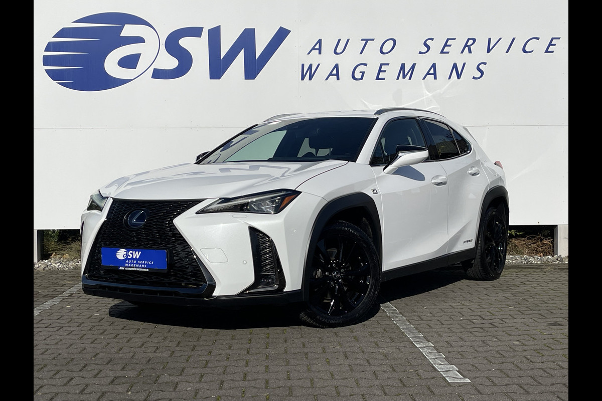 Lexus UX 250h F Sport Line | CarPlay | Camera | LED | ACC | DAB+ | 18 inch