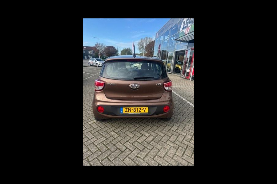 Hyundai i10 1.0i Comfort / 31-12-2019! / 1e eigenaar / lm velgen/ navi