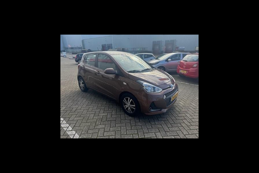 Hyundai i10 1.0i Comfort / 31-12-2019! / 1e eigenaar / lm velgen/ navi