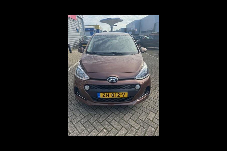 Hyundai i10 1.0i Comfort / 31-12-2019! / 1e eigenaar / lm velgen/ navi