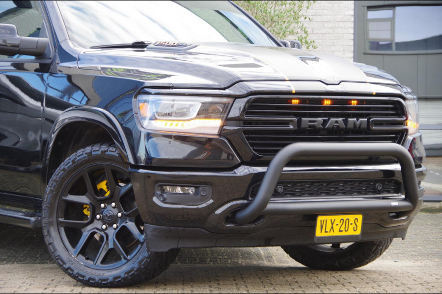 Dodge Ram 1500-5.7 V8 4X4 CREW CAB LARAMIE PANO, 22'' LMV, 3.5T TREKHAAK, LED, LEDER, STOEL/STUURVERWARMING