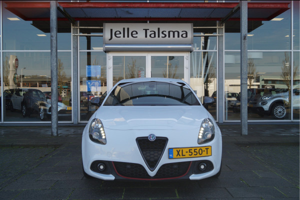 Alfa Romeo Giulietta 1.4 Turbo MultiAir Super TCT Automaat | Climate Control | 18" Lichtmetalen Velgen | Stoelverwarming