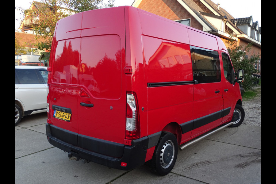 Renault Master T35 2.3 dCi L2H2