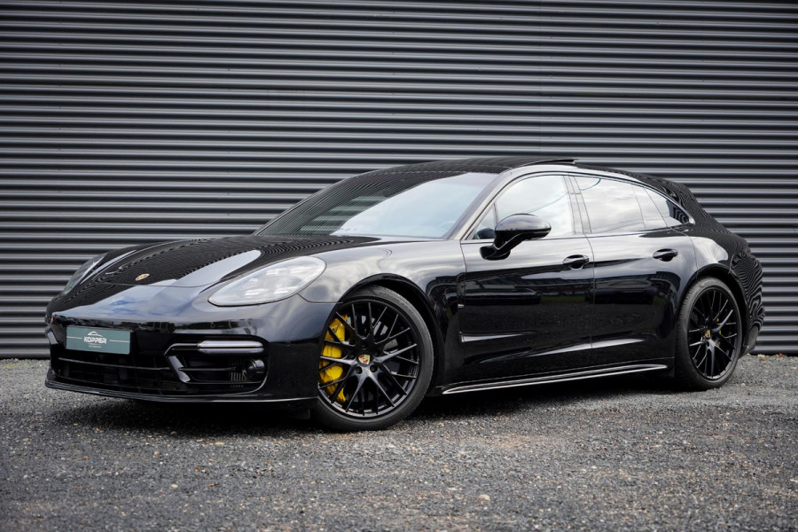 Porsche Panamera Sport Turismo 4.0 GTS / PCCB / Pano / NL Auto / Burmester