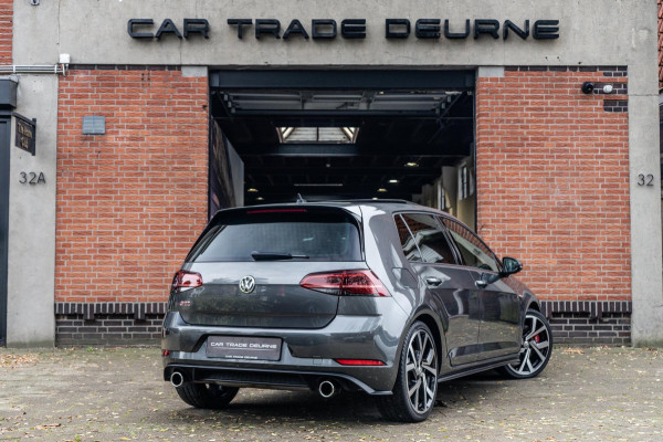 Volkswagen Golf 2.0 TSI GTI Performance Pano / Camera / Keyless