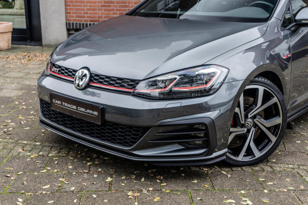 Volkswagen Golf 2.0 TSI GTI Performance Pano / Camera / Keyless