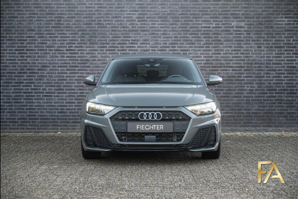 Audi A1 Sportback 25 TFSI S Line Chronosgrau/LED