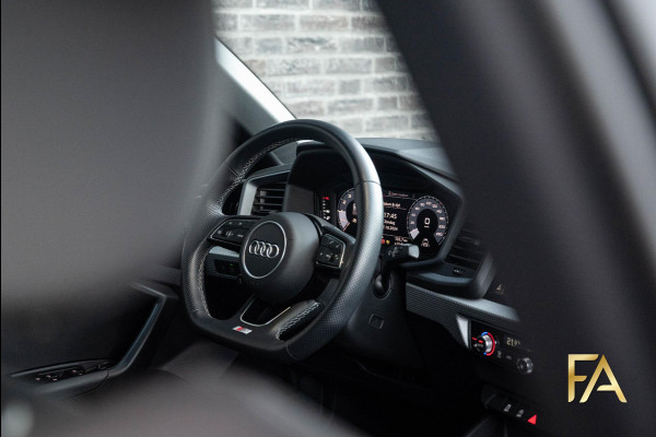 Audi A1 Sportback 25 TFSI S Line Chronosgrau/LED