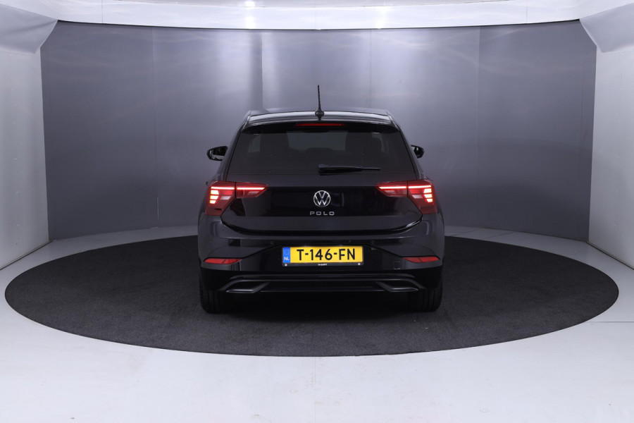 Volkswagen Polo 1.0 TSI Life 95 pk | Verlengde garantie | Navigatie | Parkeersensoren | Achteruitrijcamera | Adaptieve cruise control | Stoelverwarming |