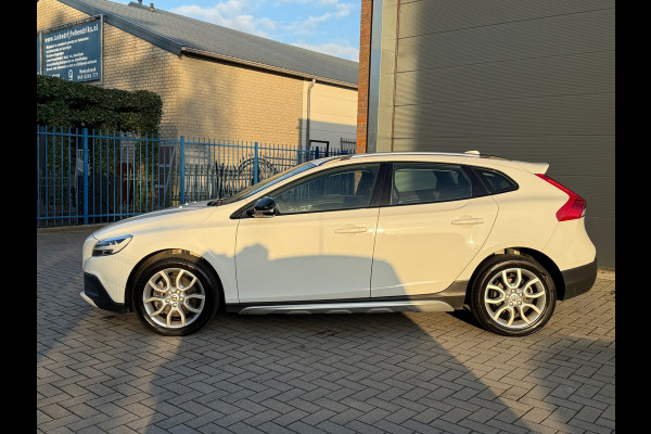 Volvo V40 Cross Country 2.0 T4 AWD Summum, Automaat, Navi, Camera, Leder