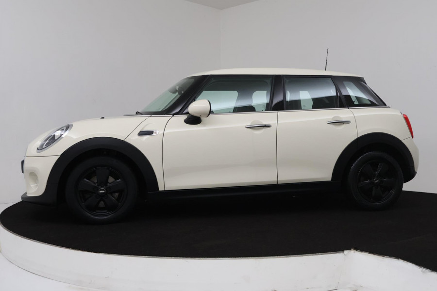 MINI Mini 1.5 One Pepper Sport (CRUISE CONTROL, NAVIGATIE, LED, CLIMATE, NL-AUTO, GOED ONDERHOUDEN)