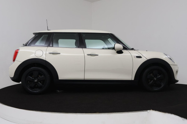 MINI Mini 1.5 One Pepper Sport (CRUISE CONTROL, NAVIGATIE, LED, CLIMATE, NL-AUTO, GOED ONDERHOUDEN)