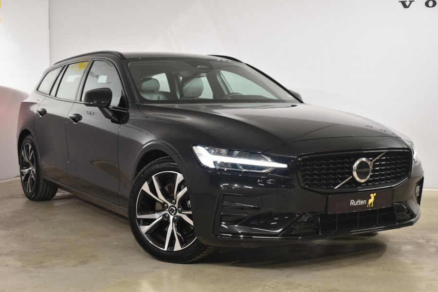 Volvo V60 B4 211PK Automaat Plus Dark / Google Navigatie / Adaptieve Cruisecontrol / Elektrische Stoelen / Leder / Trekhaak /